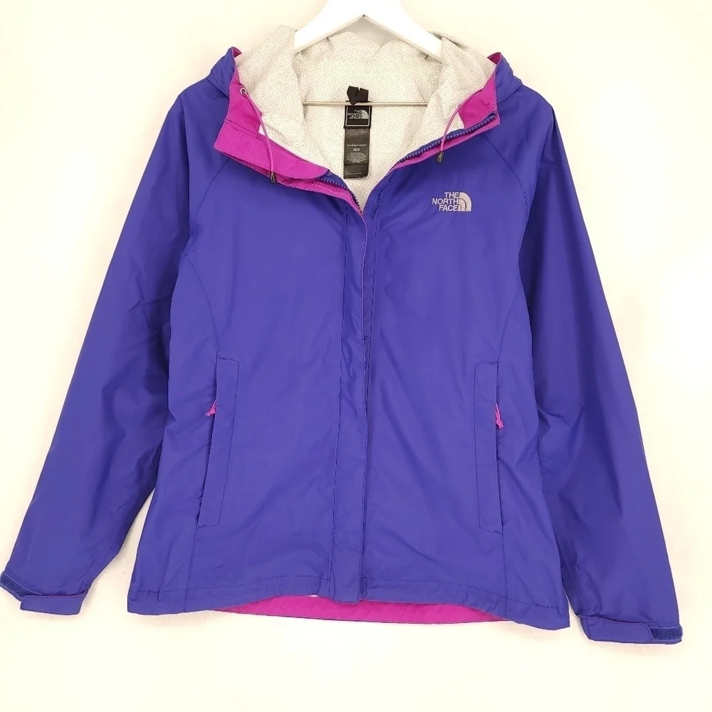 The North Face Hyvent 2.5L Hooded Jacket